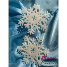 Snow flake shaped coaster